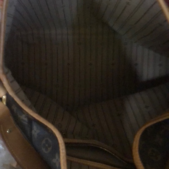 Lv delightful mm - Picture 2 of 4